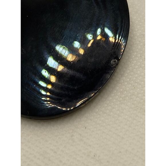 4 Strand White Seed Bead Necklace w Large Oval Abalone Pendant Beach Mermaid - Picture 9 of 9